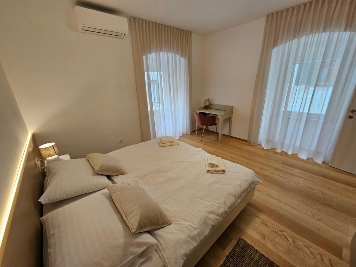 Ferienwohnung Cosy&Lux On Main Square, Korzo Rijeka Exterior foto